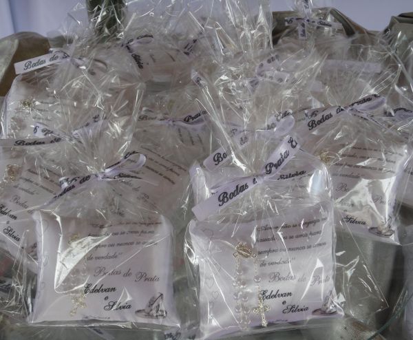 Almofadinhas personalizadas com terço